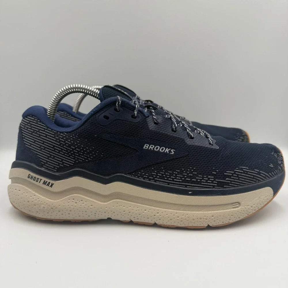 Brooks ghost max